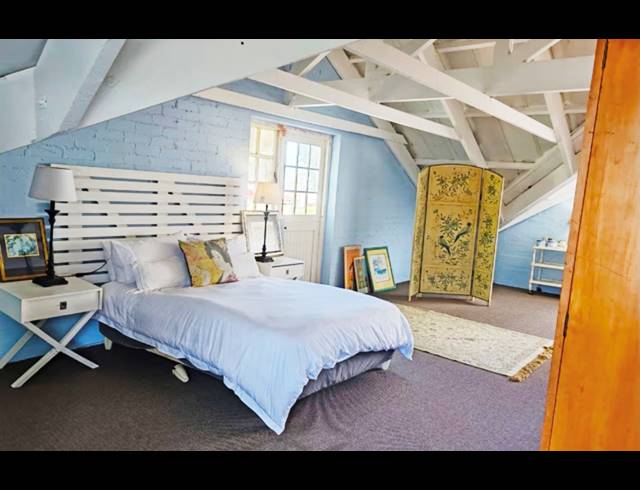 4 BEDROOM FREESTANDING FOR SALE IN KLEINMOND CENTRAL